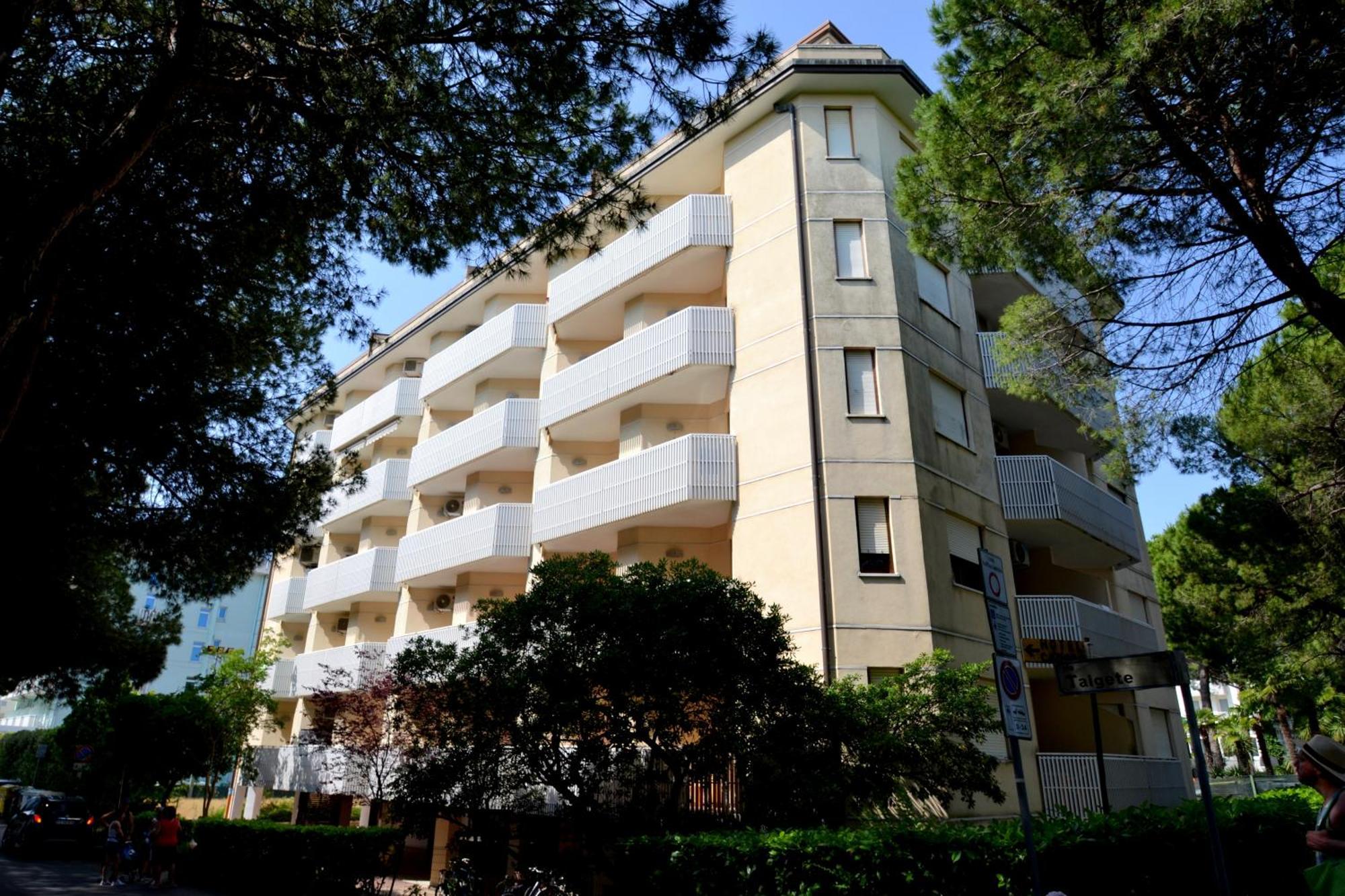 Horizon Apartment Bibione Luaran gambar